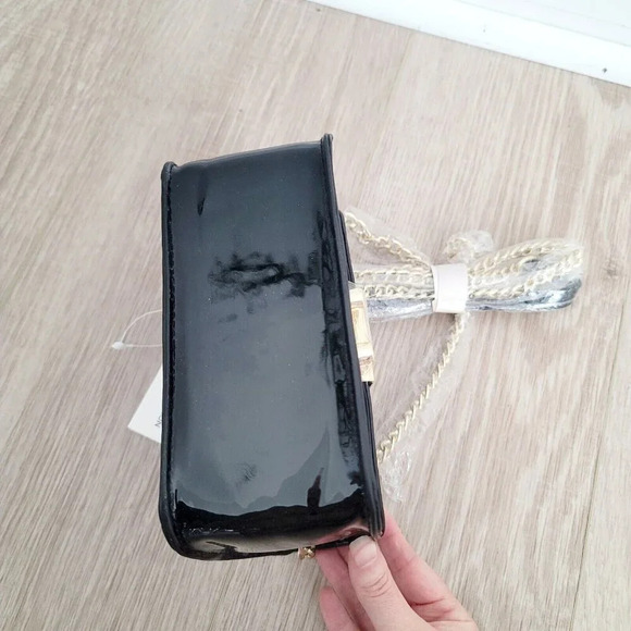 BCBGeneration Milly Black Patent Leather Gold Chain Cross Body Mini Small Purse - Picture 3 of 10